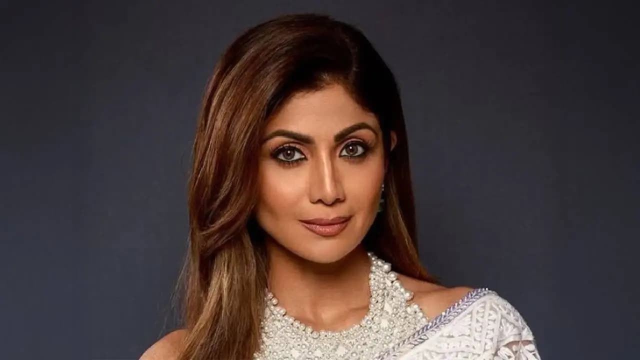Shilpa Shetty breaks silence on Bastian closure rumours 