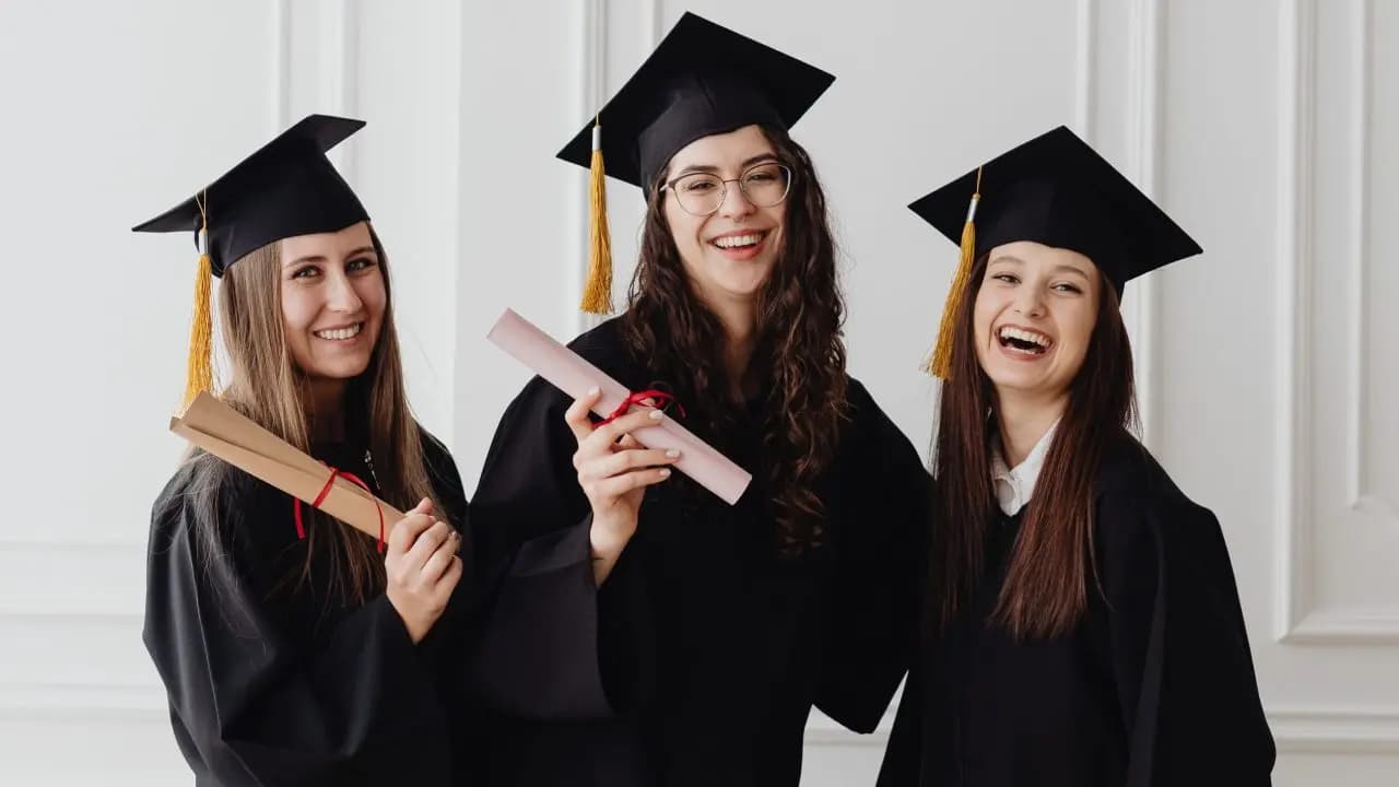 general knowledge related news on most educated country