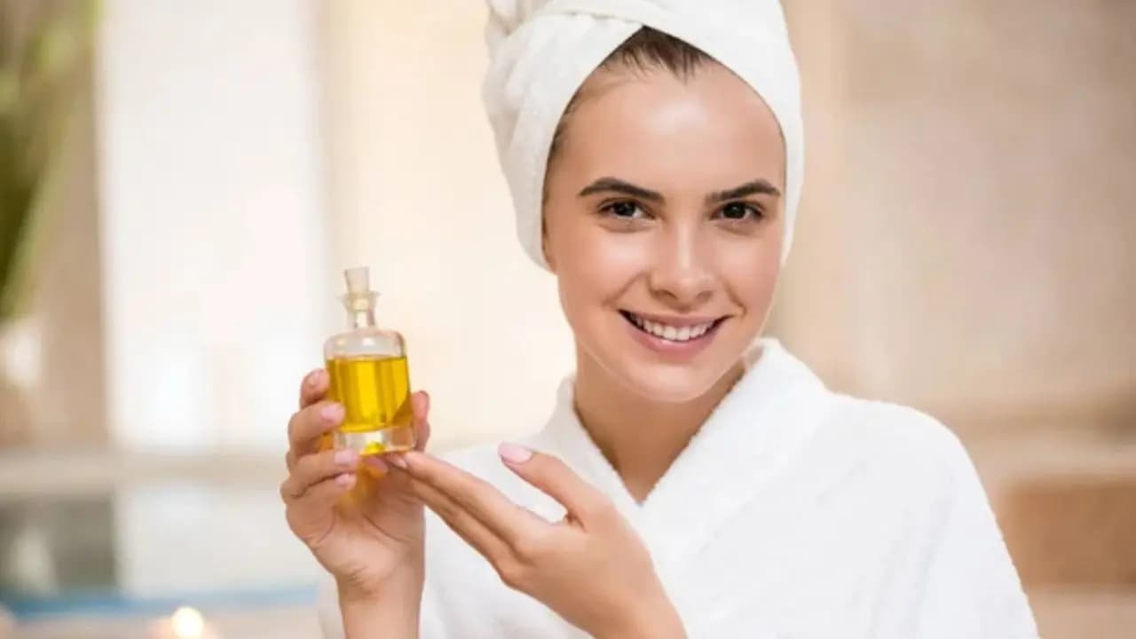 use these four essential oils for removing wrinkles and get a glowing healthy skin 