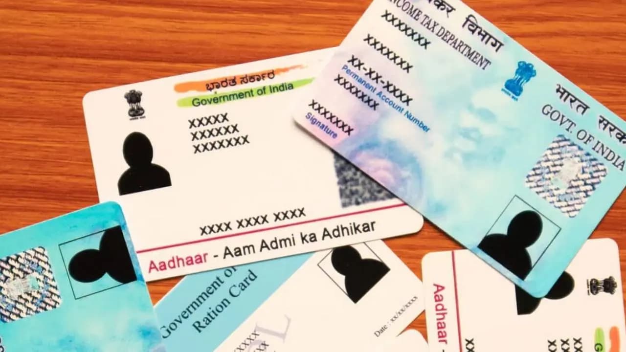 How to change mobile number in aadhaar pan ration card