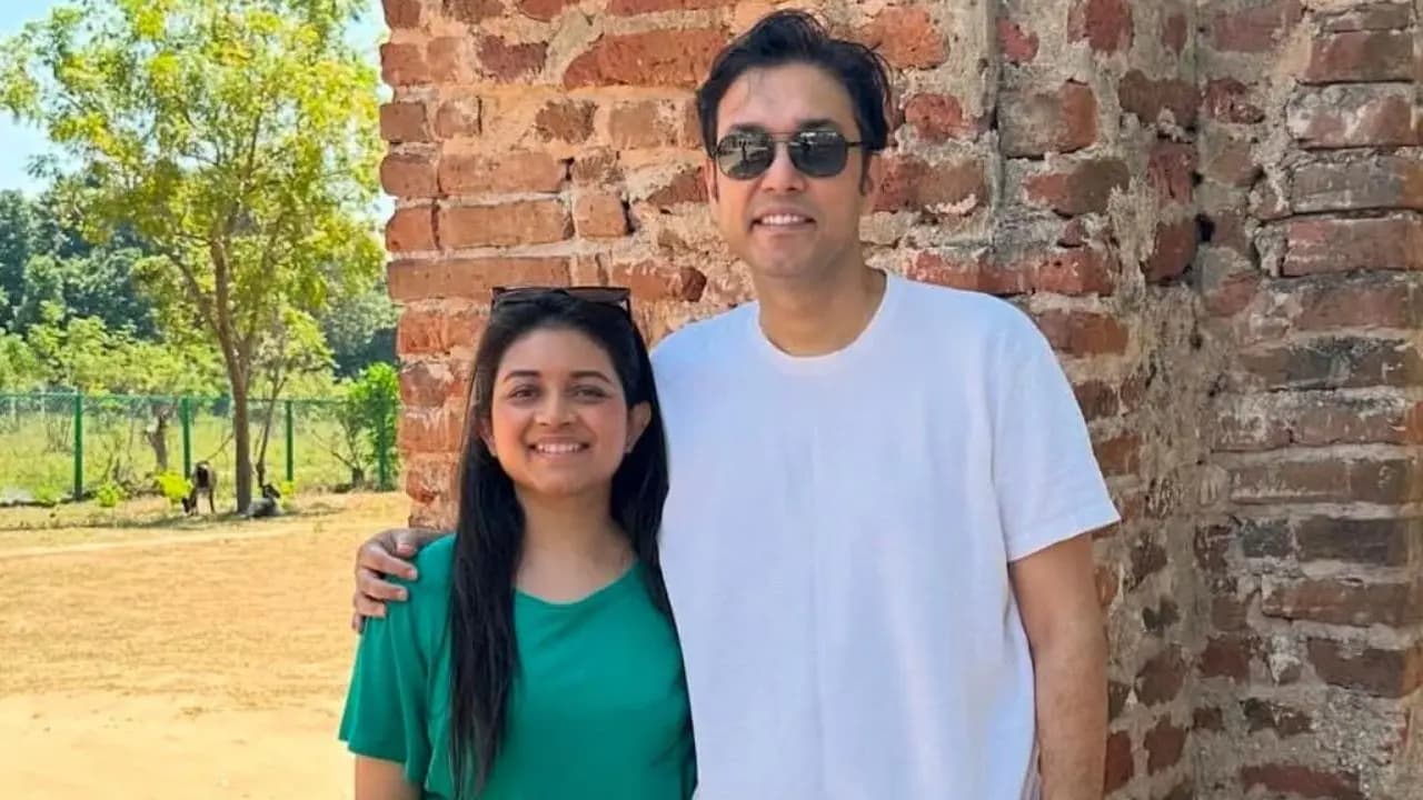 Anupam Roy wishes wife prashmita Paul on their second wedding anniversary 
