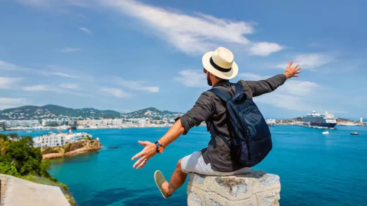 what is shoulder season Why this is the best time to travel