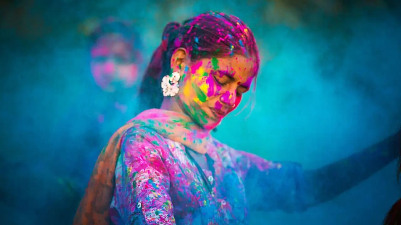First Holi After Marriage: Astrological Tips for Newlyweds to Ensure Prosperity