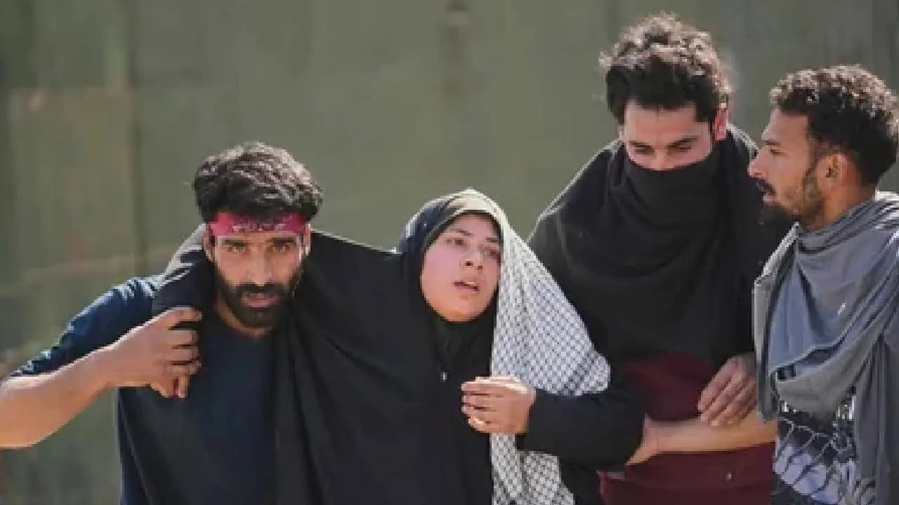 14 injured in protests against Khamenei’s death in Kashmir 