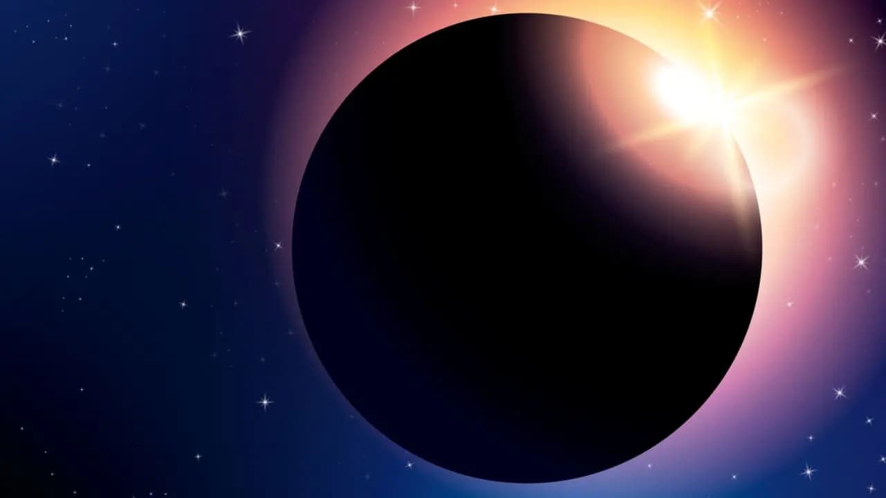 Lunar Eclipse 2026: Post-Chandra Grahan Rituals, Sutak Rules, and Significance of Holy Bath