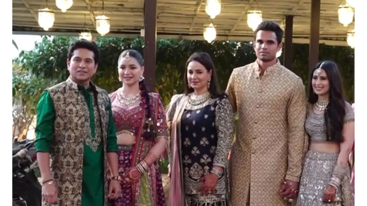 Arjun Tendulkar and Saniya Chandok Pre-Wedding: Sachin, Sara and Celebrities Attend Mumbai Gala