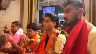 T20 World Cup: Team India seek blessings at Siddhivinayak Temple ahead of semifinal clash against England 