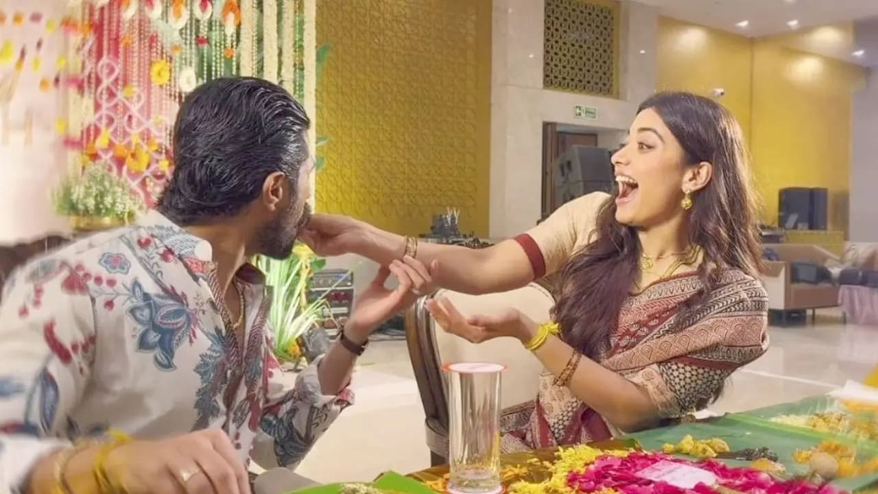 Viral Video: Rashmika Mandanna Feeds Vijay Deverakonda at Hyderabad Reception