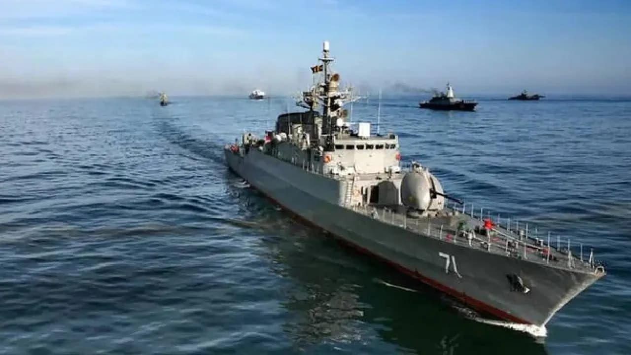 US Submarine Sinks Iranian Warship IRIS Dena off Sri Lanka; 80 Dead and 100 Missing