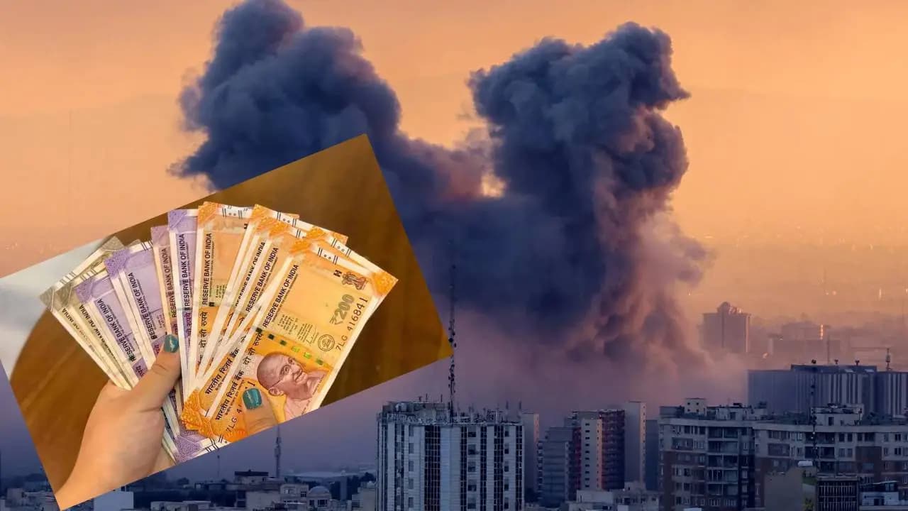 Rupee hits record low of Rs 92 against US dollar