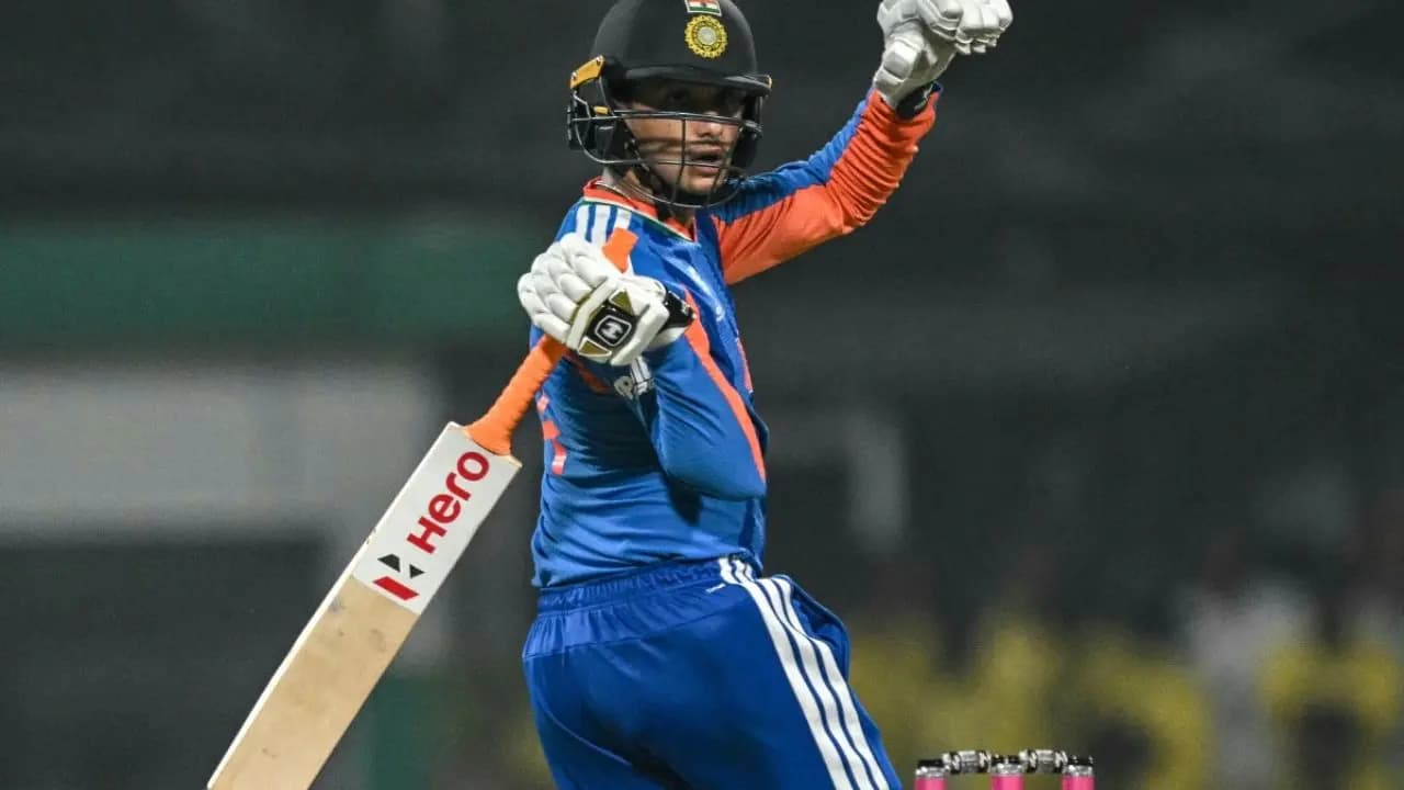 T20 World Cup:Former India star Dinesh Karthik believes that Abhishek Sharma should play against England in the semifinal 