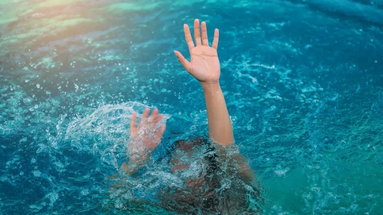 Arizona Toddler Declared Dead After Drowning Comes Back to Life Five Hours Later