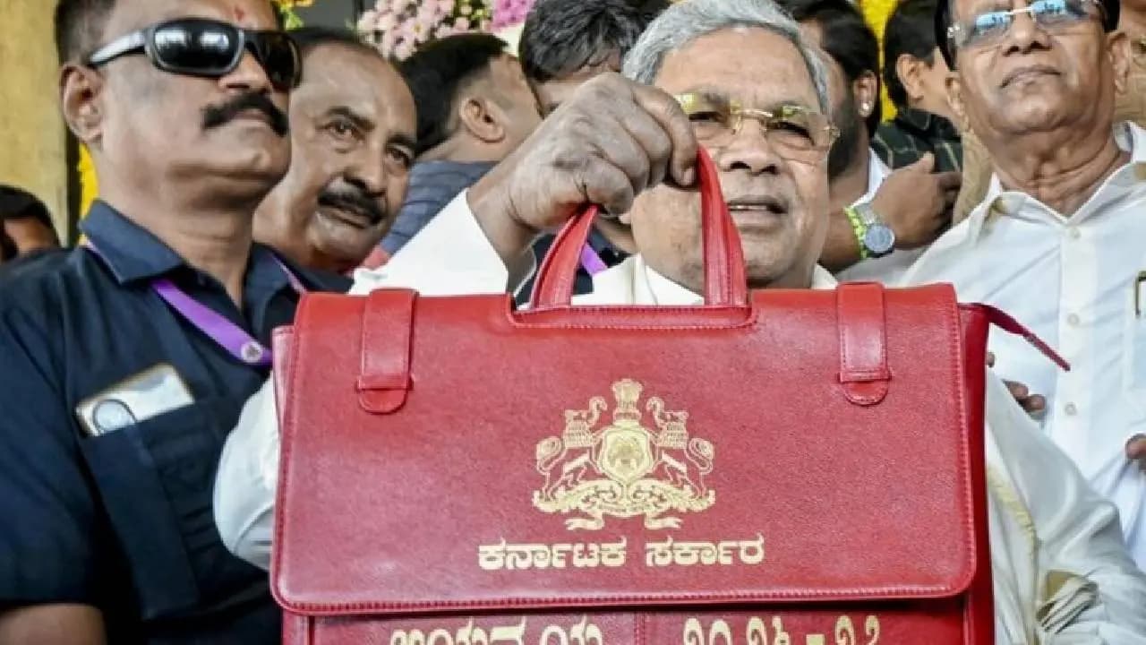 Karnataka Budget 2026: CM Siddaramaiah Proposes Social Media Ban for Children Under 16