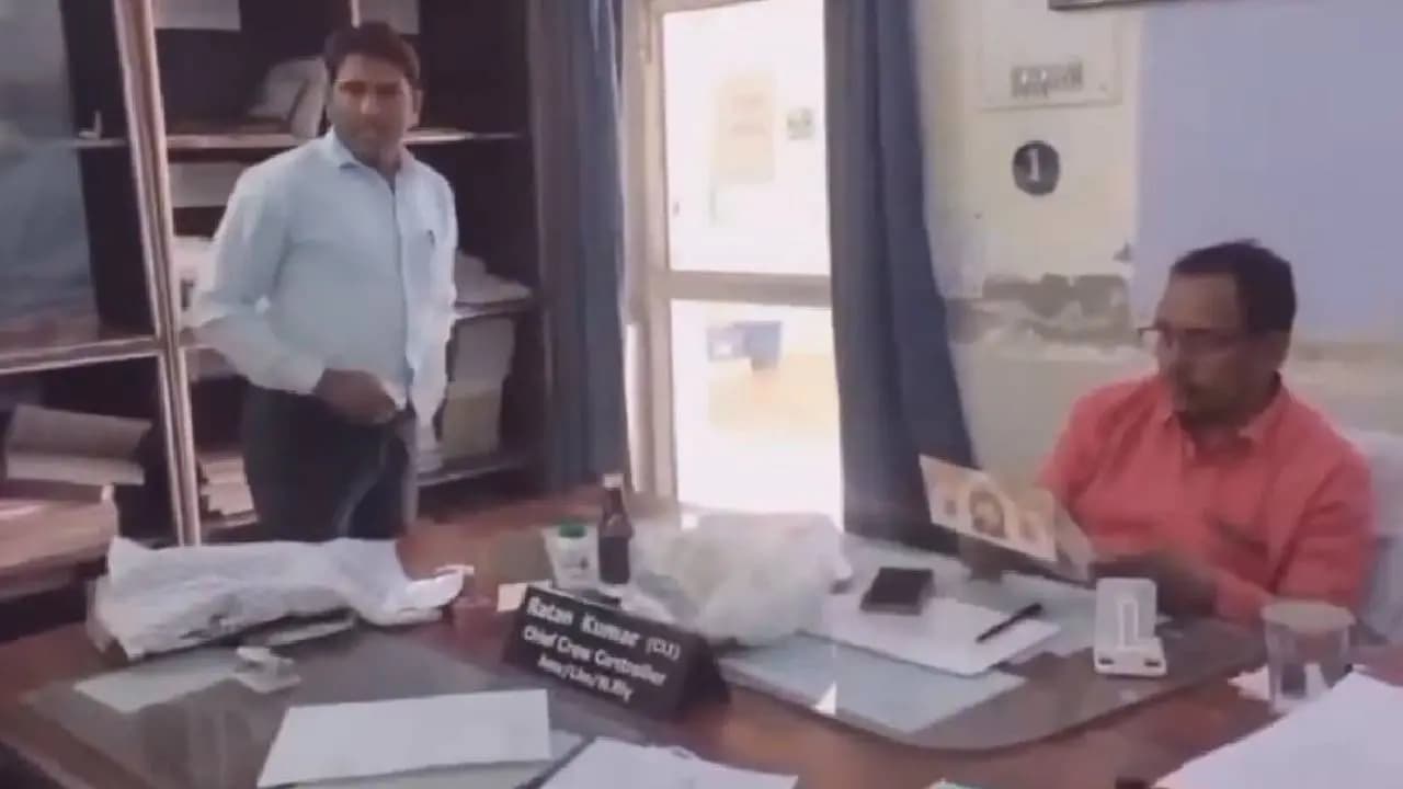 Denied Leave, Loco Pilot Suffering From Piles Stages 'Pants-Off' Protest in Uttar Pradesh