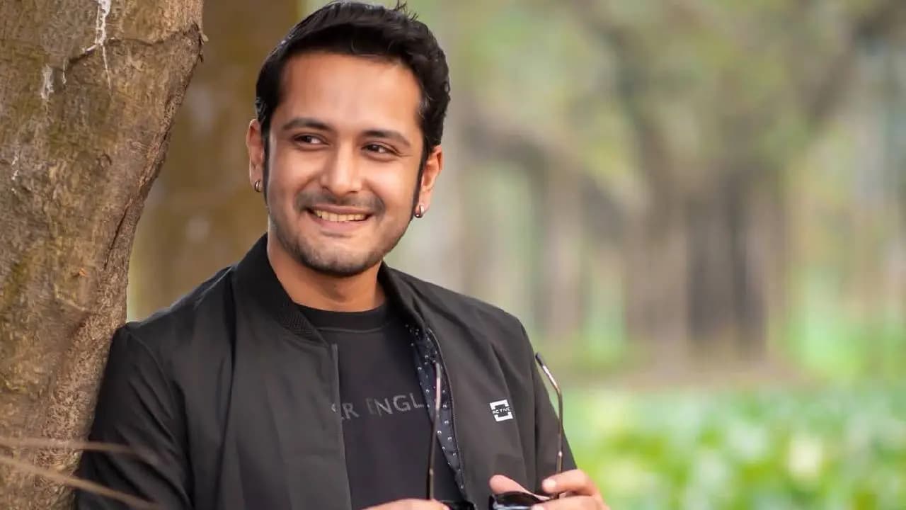 Mainak Dhol starring in a vertical series 