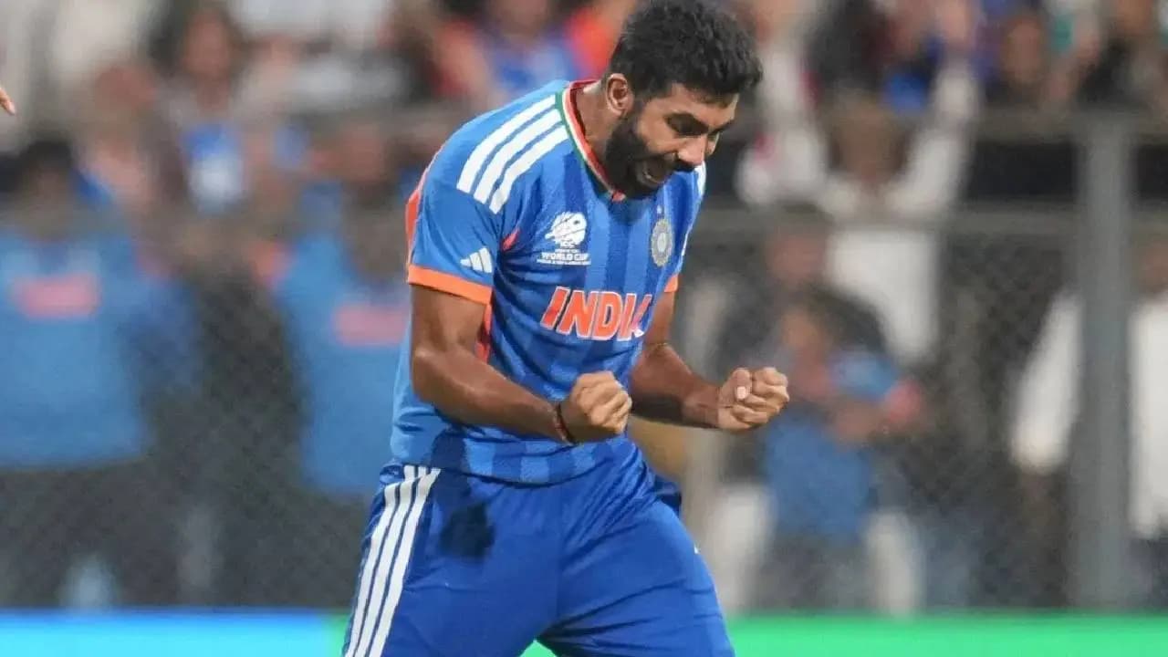 T20 world cup: Michael Clarke says he Wouldnt be surprised if Jasprit Bumrah is finals Player Of The Match