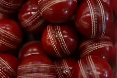 First cricketer in 254 years-New Zealand bowler sets jaw dropping record 