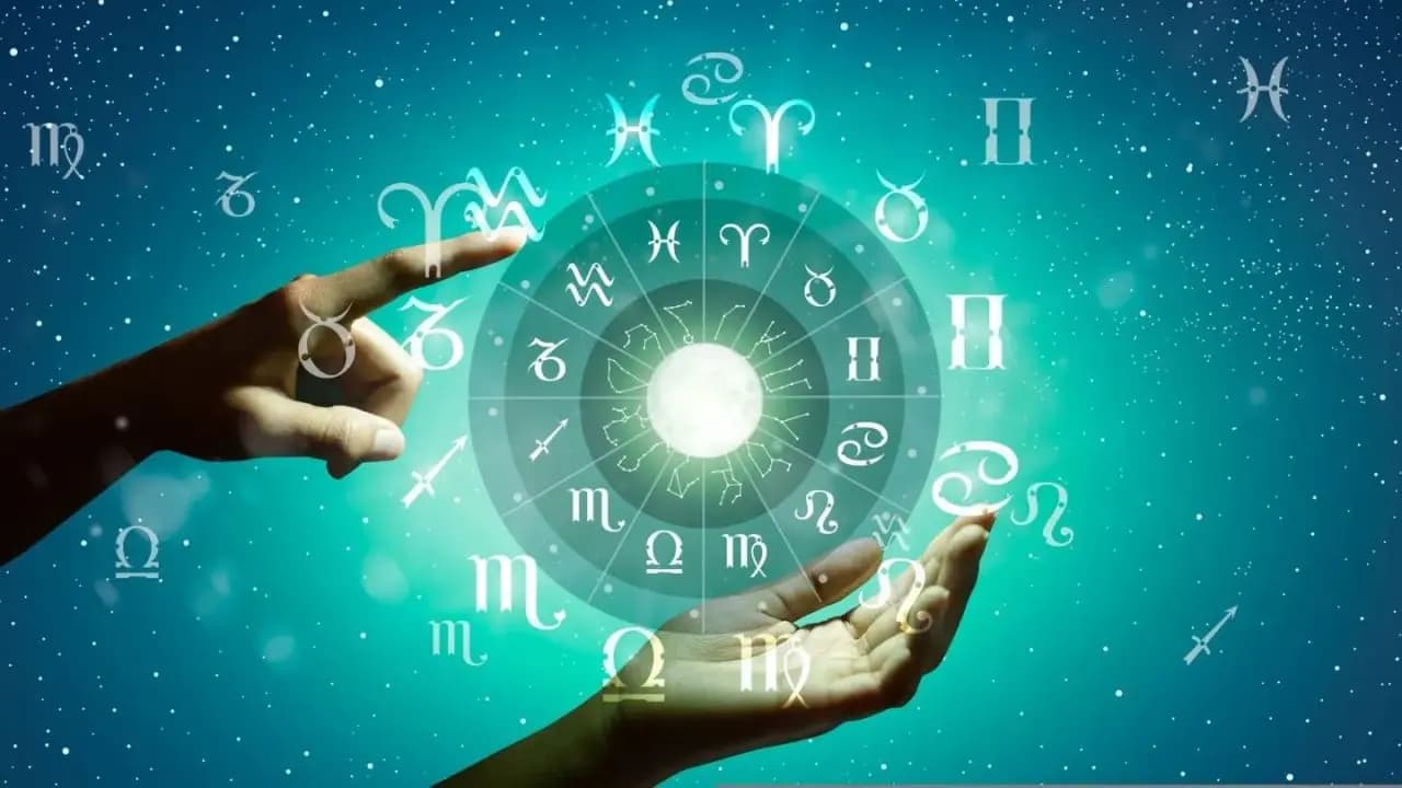 Weekly Horoscope March 9-15: Financial Gains and New Relationships Predicted for These Zodiacs