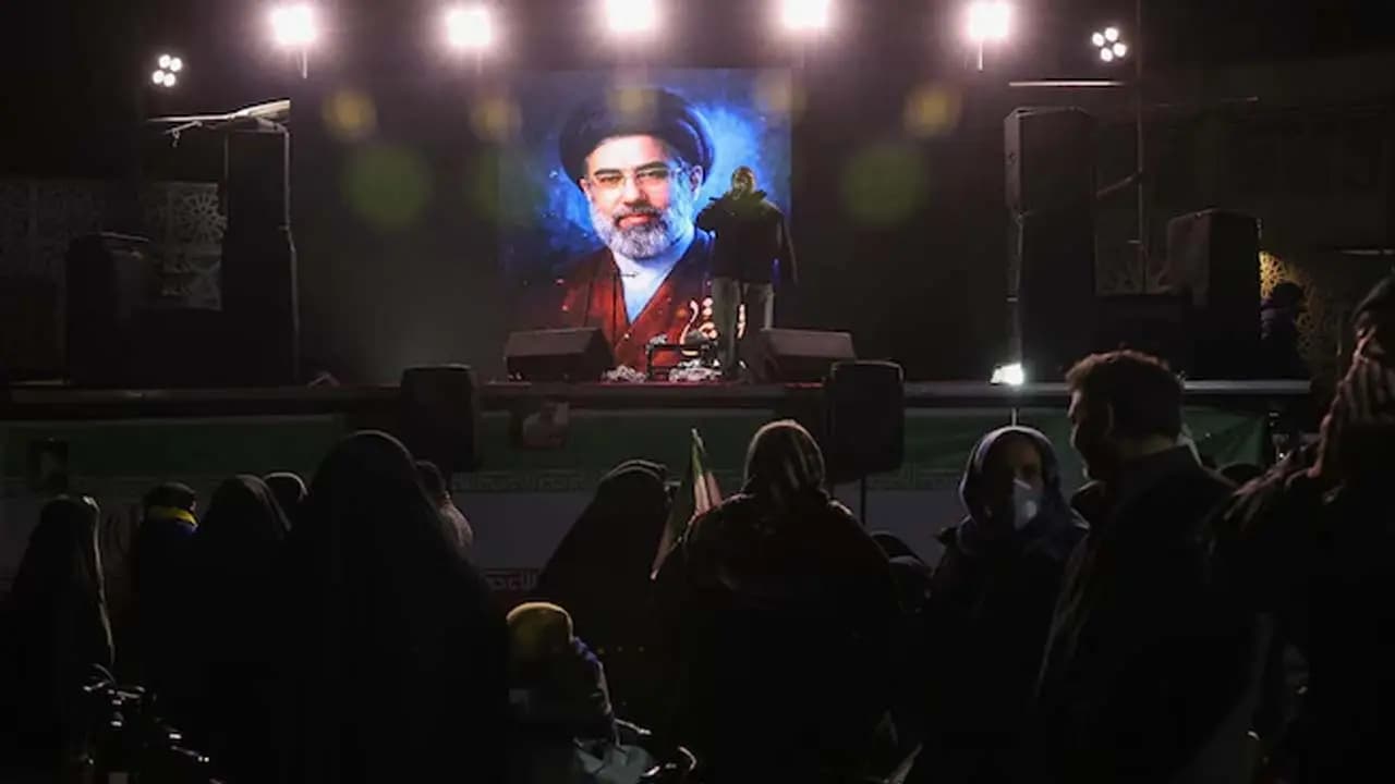 Iranian women take to the streets chanting Death to Mojtaba