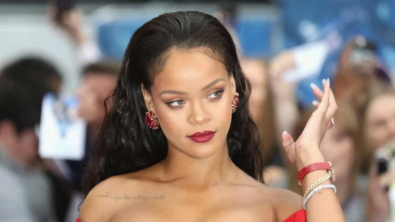 Shots Fired at Rihanna’s Beverly Hills Home; Suspect Detained by Los Angeles Police