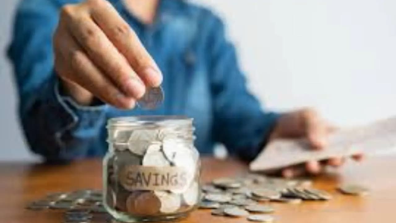 Savings Account: Is it safe to keep a lot of money in Bank