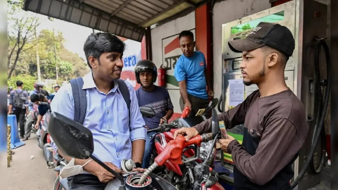 India Sends 5,000 Tonnes of Diesel to Fuel-Starved Bangladesh via Friendship Pipeline