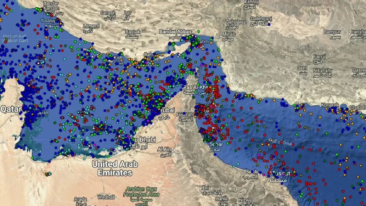White House Rebuts Energy Secretary Chris Wright’s Claim of US Navy Escort in Strait of Hormuz