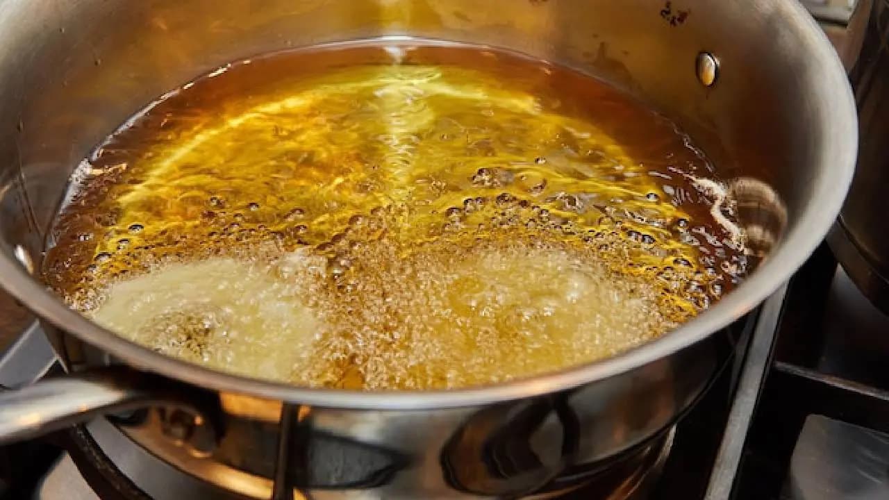 Man pours boiling oil on five boys playing at funeral in Unnao Uttar Pradesh 
