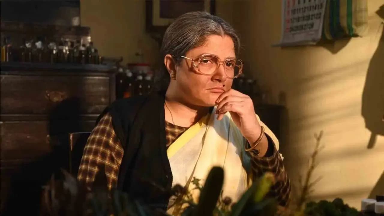 Thakurmar Jhuli Trailer: Srabanti Chatterjee Turns Detective in Hoichoi’s New Mystery Series