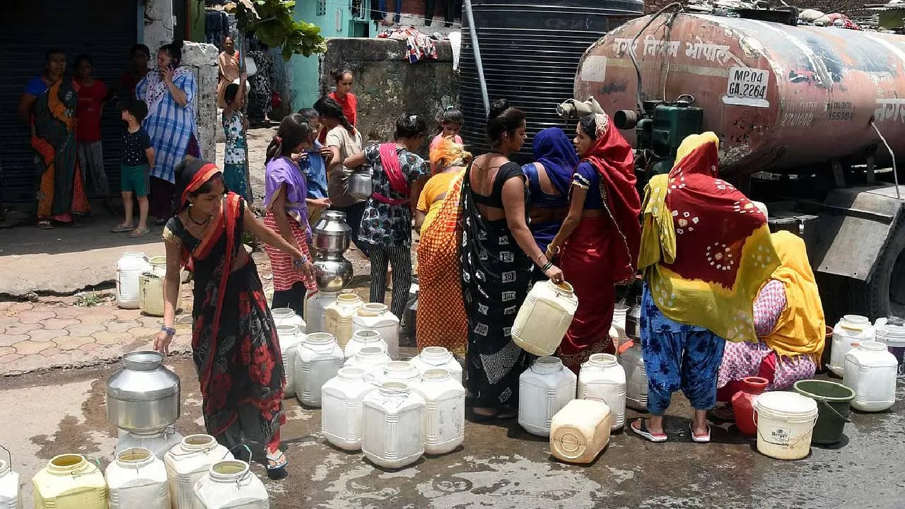 Bhopal District Collector Bans New Borewells to Curb Water Crisis