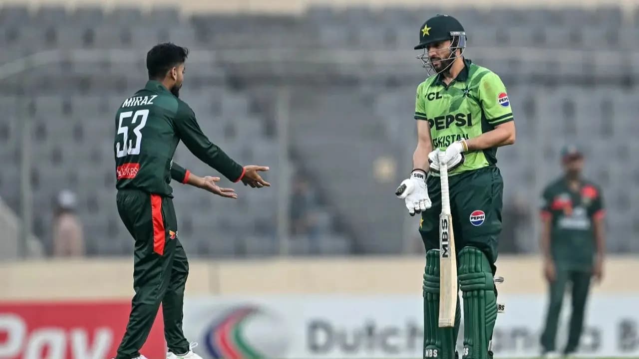 BAN vs PAK: Salman Ali Agha Fumes After Controversial Run-Out by Mehidy Hasan Miraz