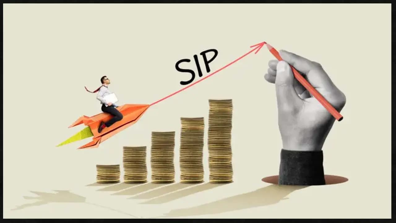 SIP: Target fund Rs two crore investment amounts vary based on age see the examples 