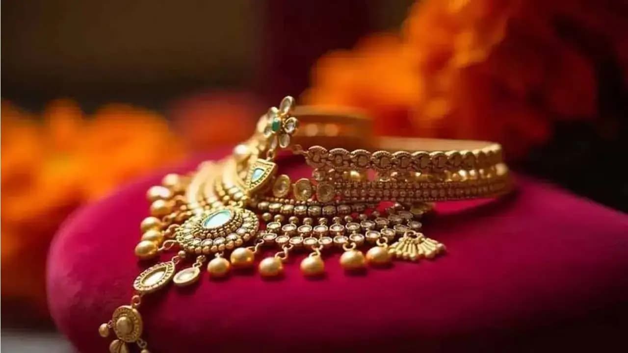 Check gold rate in kolkata on 14th march 2026
