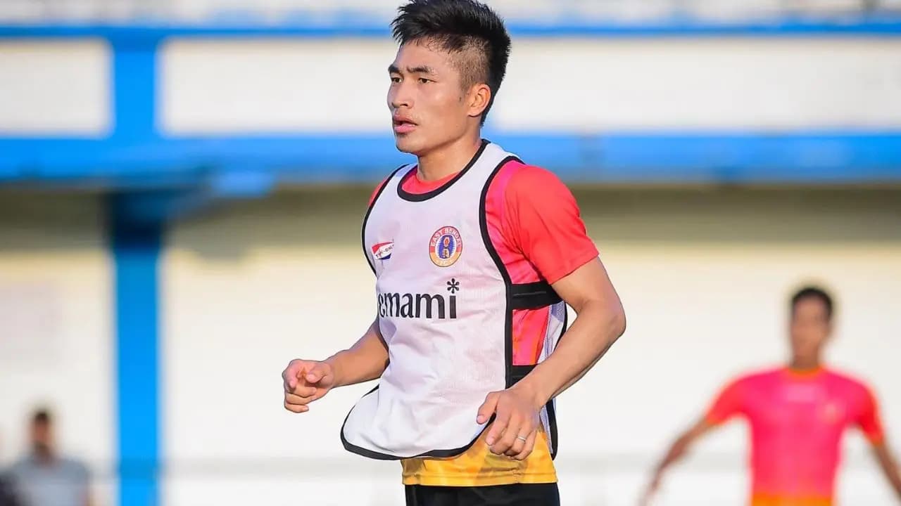 Why is Lalthansanga Ralte Not Playing? Sandip Nandi Blasts Oscar Bruzon Over East Bengal Midfielder