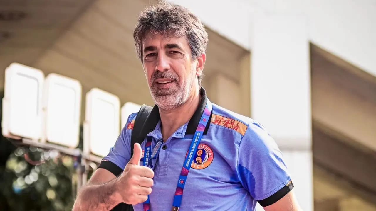 Oscar Bruzon Faces 'Go Back' Slogans as East Bengal Draw 1-1 with Kerala Blasters in ISL