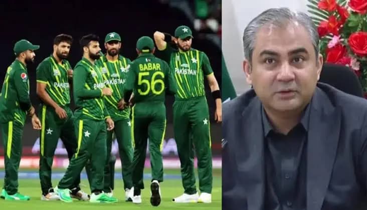 Pakistan Team and Naqvi