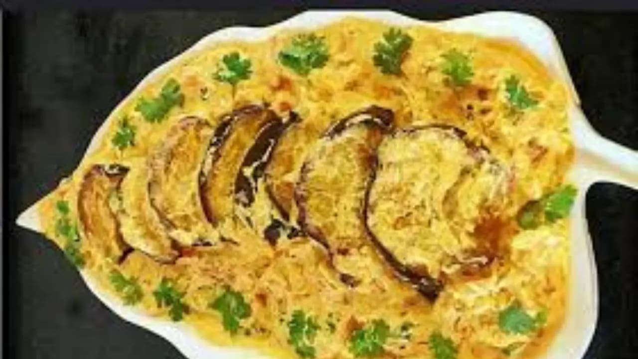 Beguner Tok Recipe: How to Make This Tangy Eggplant Curry for a Refreshing Summer Meal