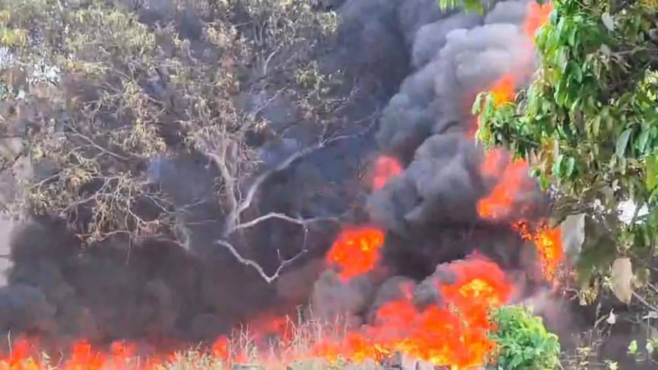 Malda Fire: Massive Blaze Guts Plastic Godown in Manikchak