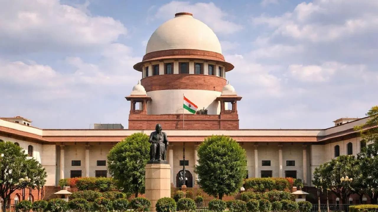 Supreme Court Hears IPAC Case:‌ Bengal Questions EDs Legal Authority to Sue