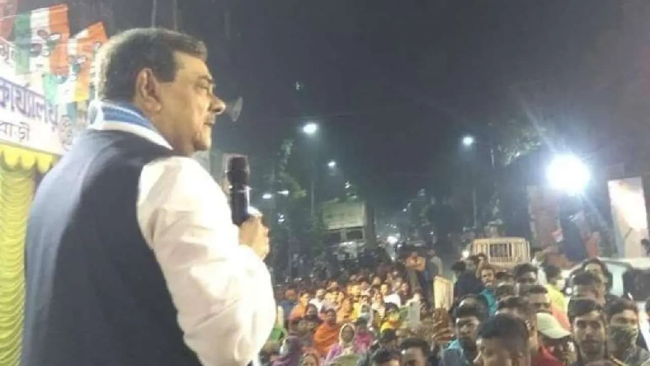 Bengal Election 2026: TMC Candidate Samir Chakraborty Starts Pandua Campaign with Temple Visit
