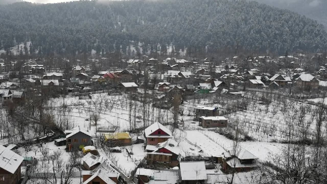 Gulmarg Hotel Lease Row: J&K High Court Closes Case After Hoteliers Seek Out-of-Court Settlement