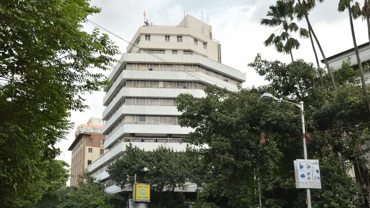 West Bengal CEO Office to Move from Balmer Lawrie Building to Shipping House by March 21