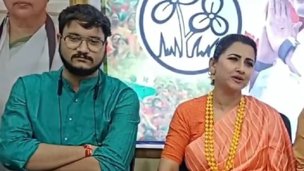 Debangshu Bhattacharya, Rachana Banerjee