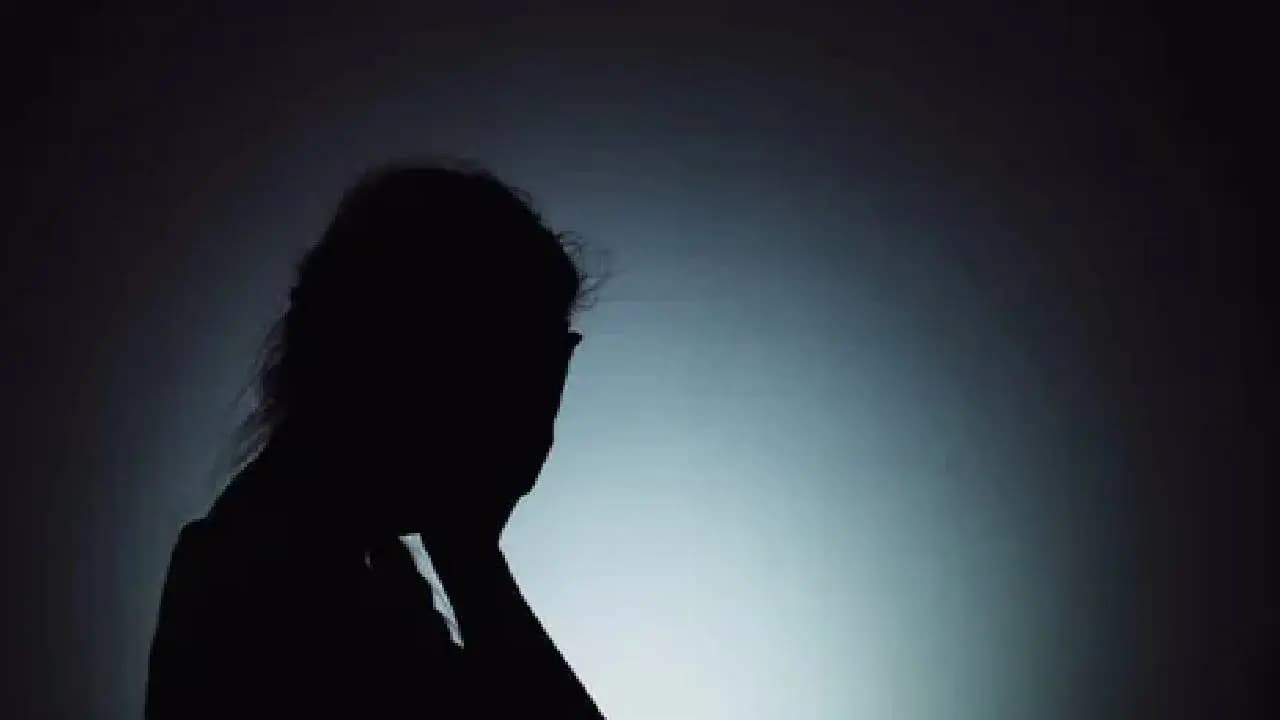 Bollywood Actress Nimisha Nair Harassed in Mumbai; Car Blocked, Driver Threatened on Highway