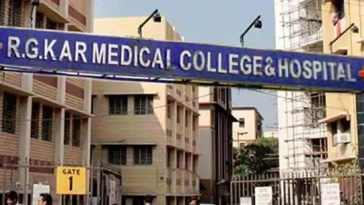 Patient Dies Following Lift Malfunction at RG Kar Medical College and Hospital