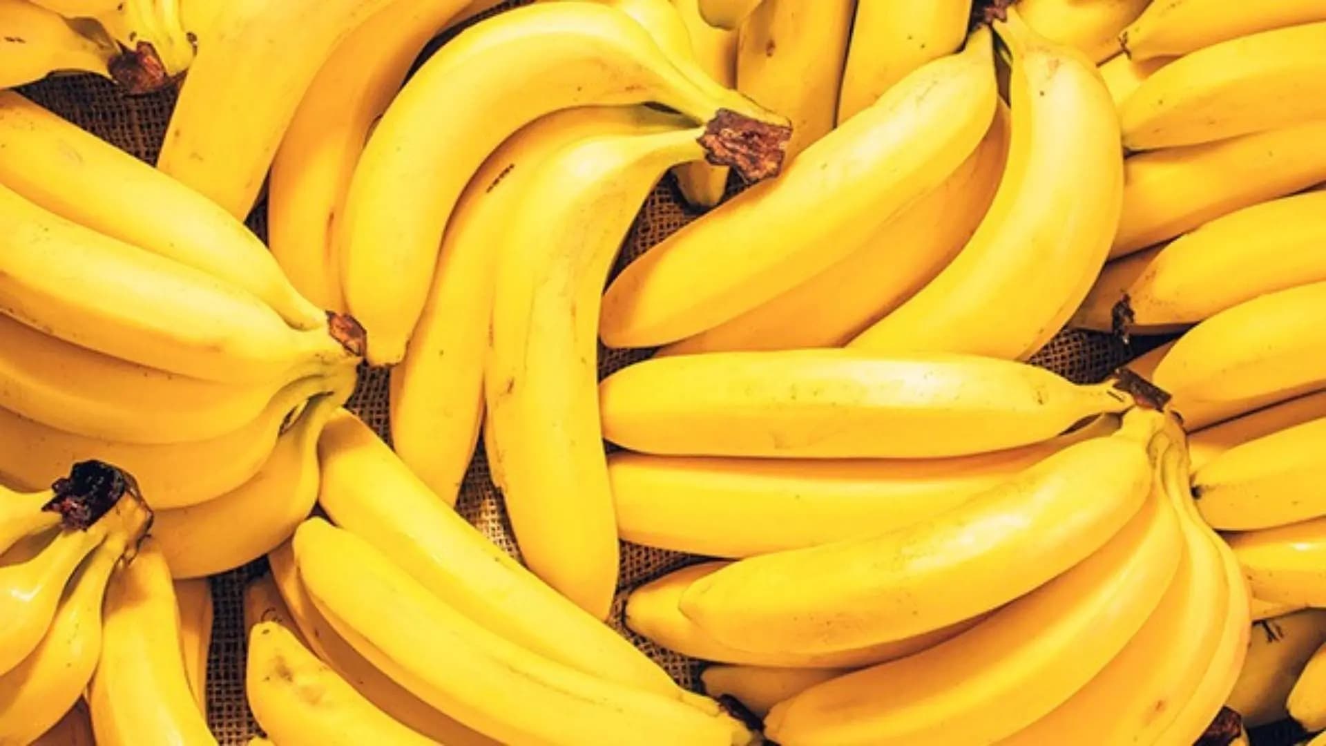 How to Identify Artificially Ripened Bananas: 4 Simple Tips to Avoid Chemicals