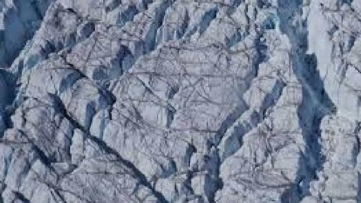 Greenland ice is cracking more rapidly in the world gnr 