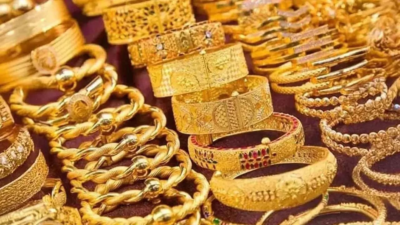Gold Price Falls Today, March 21: Check 22K and 24K Rates in Kolkata, Delhi, and Mumbai