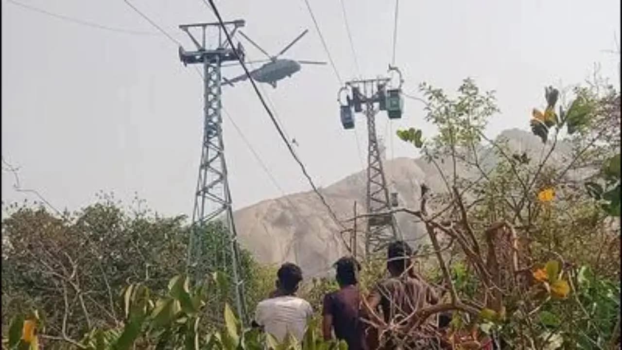 Chhattisgarh Ropeway Accident: Woman Dies, 6 Injured at Khallari Mata Temple in Mahasamund
