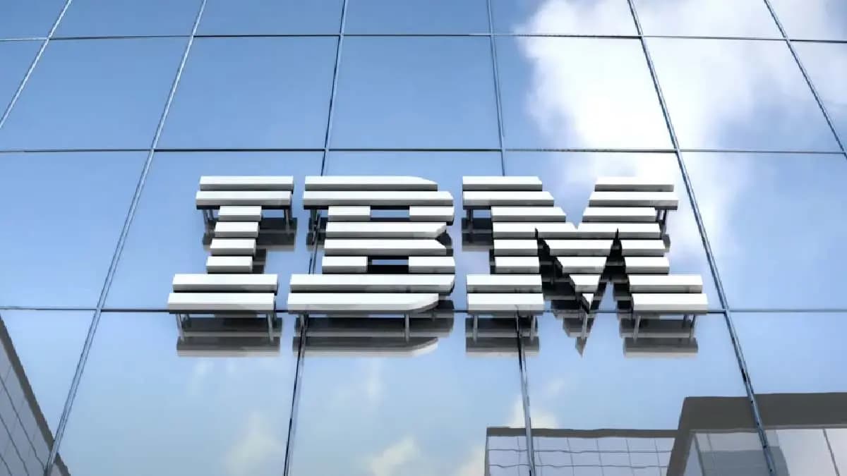 Ibm fires eight thousand staff for AI 